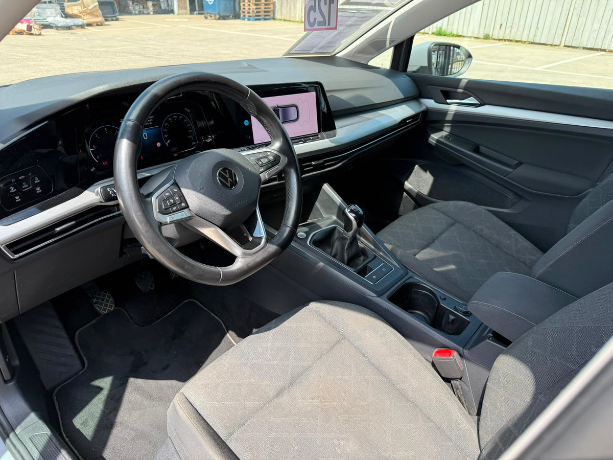 Volkswagen Golf 8