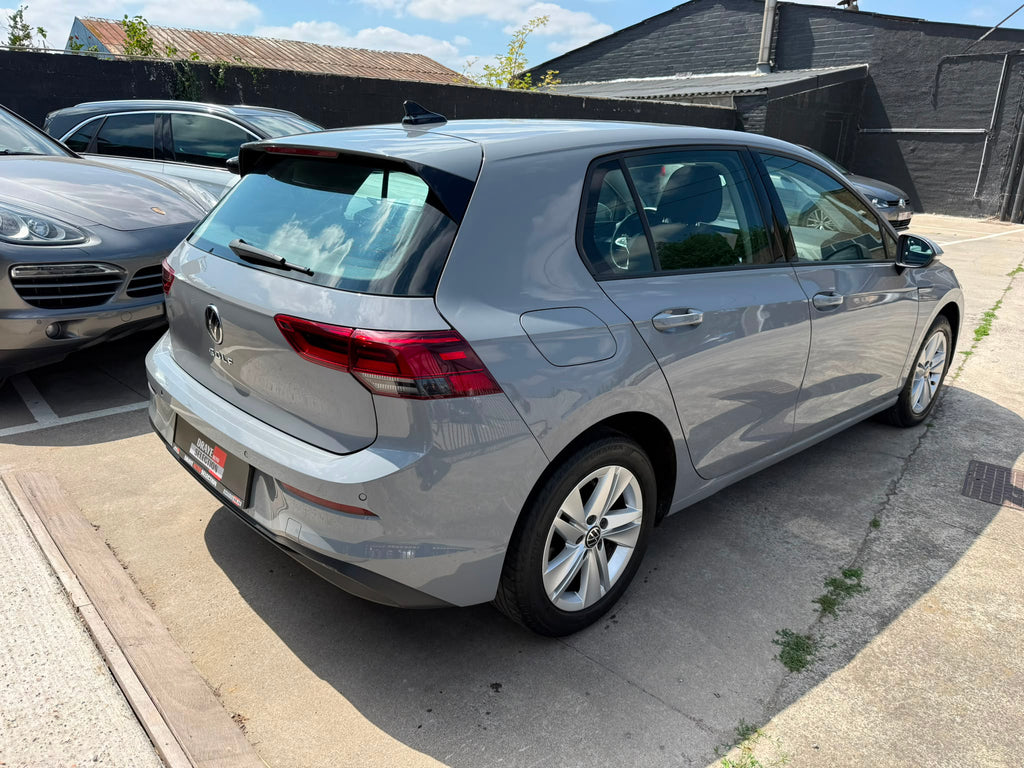 Volkswagen Golf 8
