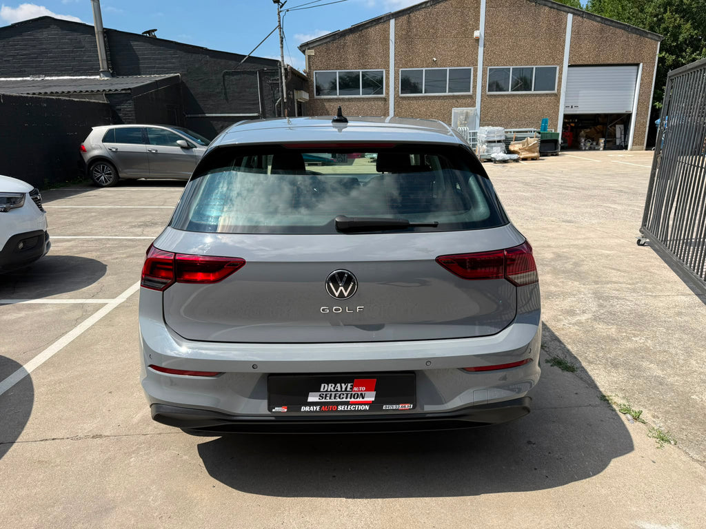 Volkswagen Golf 8