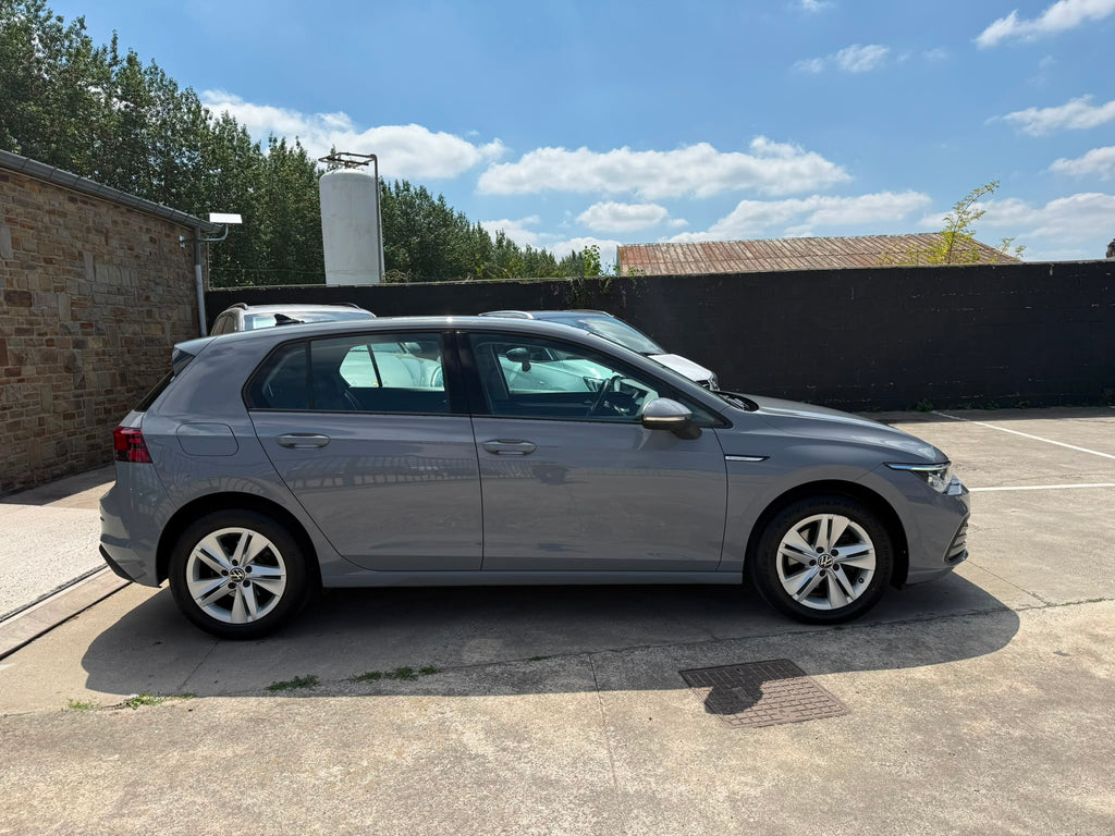 Volkswagen Golf 8